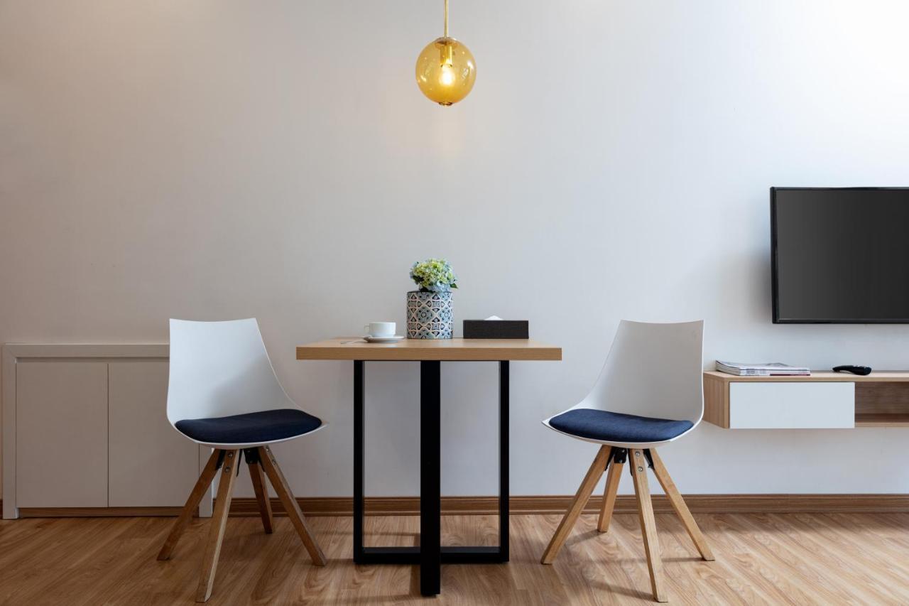 The Galaxy Home Hotel & Apartment Hanoi Esterno foto